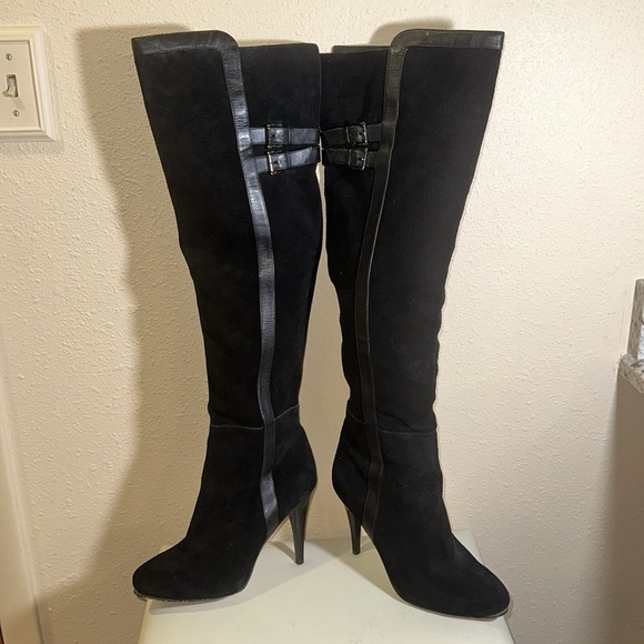 Michael Kors boots size 9 1/2 - Picture 3 of 11